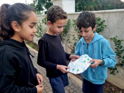 מטיילים בשיעור